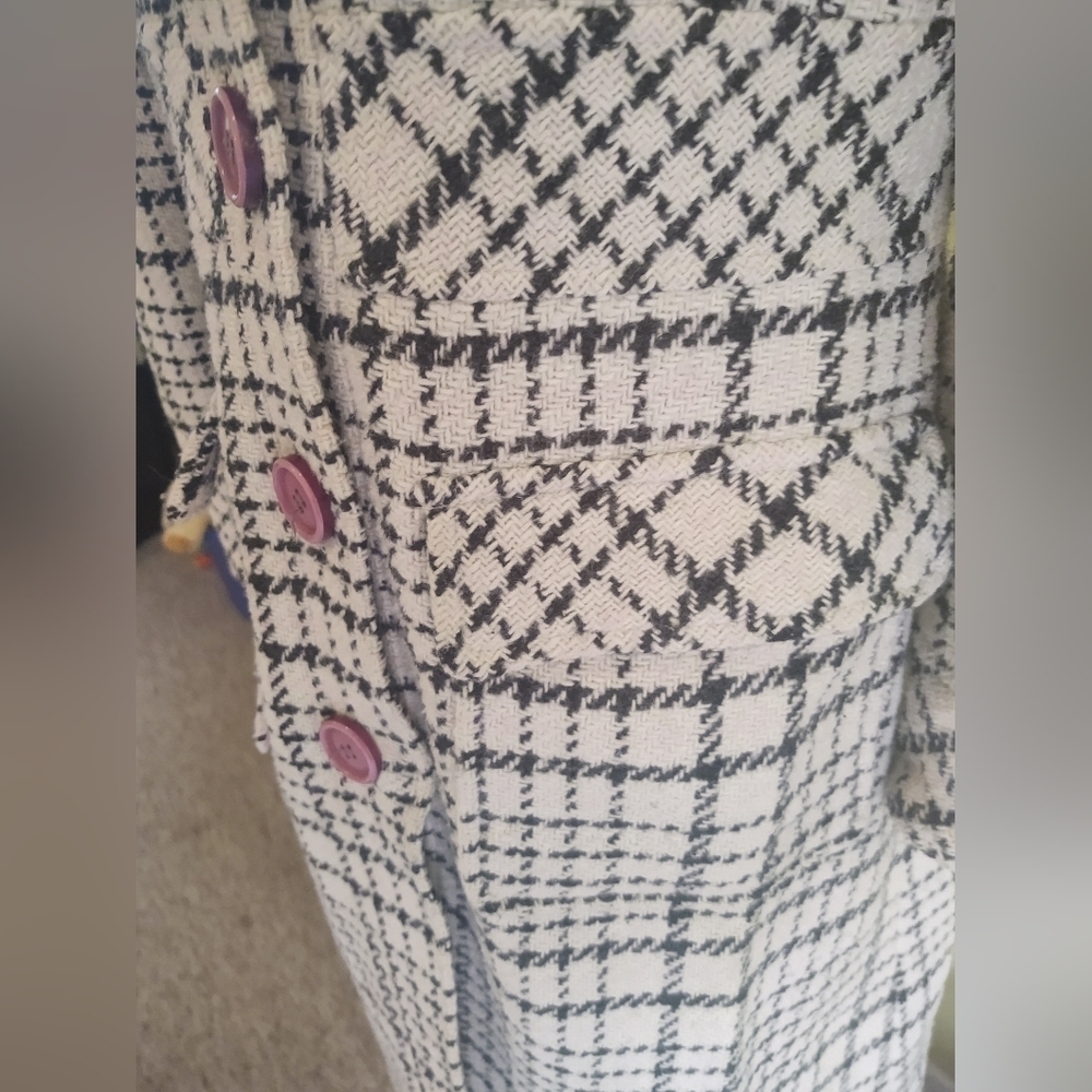 Static Coat - image 4